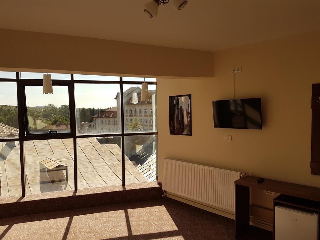 Skyroomshorezu Eksteriør bilde